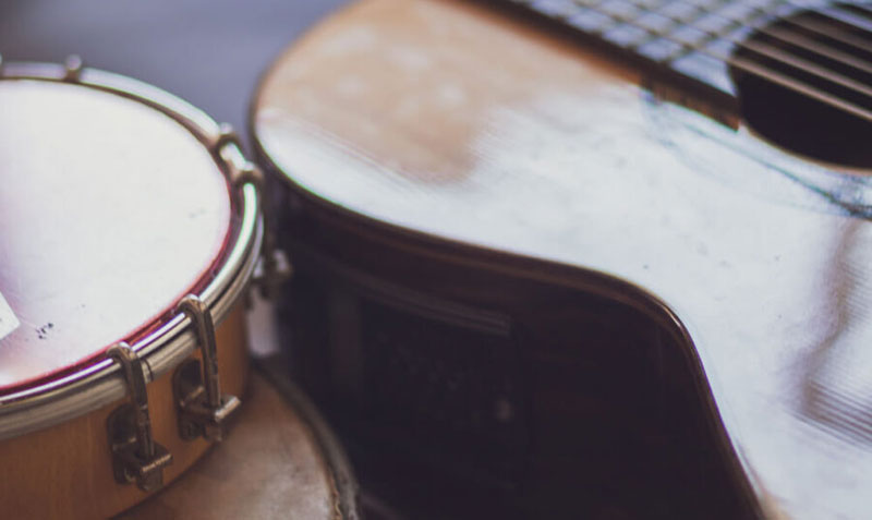 Instrumentos para música típica brasileira